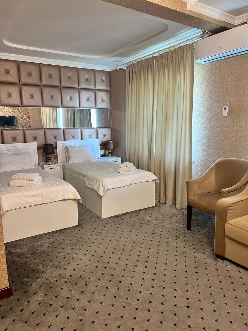 נמנאגאן Orzu Hotel מראה חיצוני תמונה