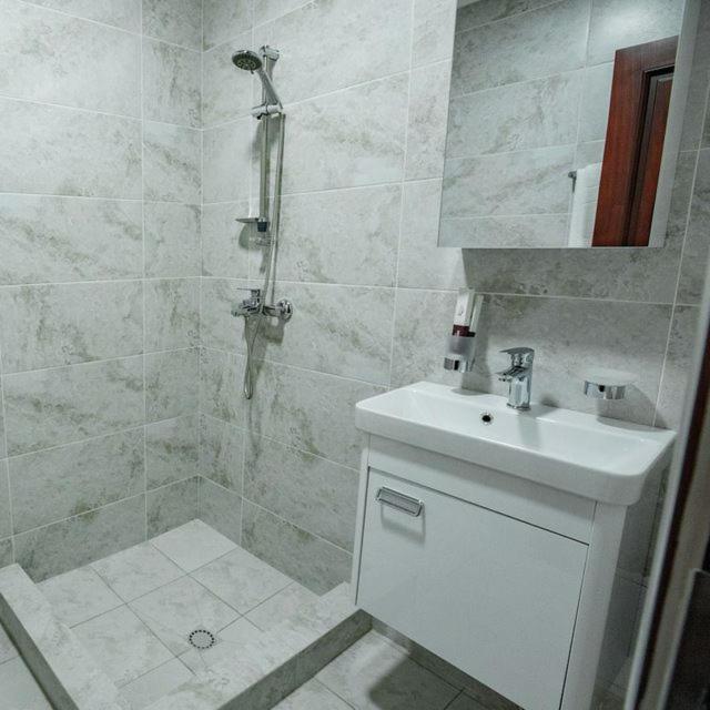 נמנאגאן Orzu Hotel מראה חיצוני תמונה