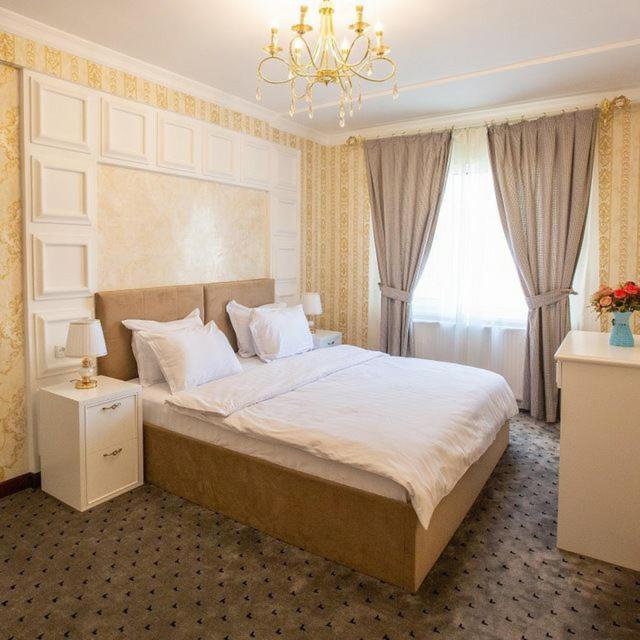 נמנאגאן Orzu Hotel מראה חיצוני תמונה
